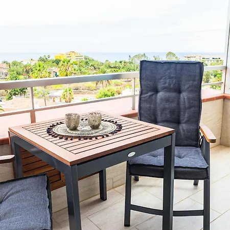 Apartment Stunning Apartment In Puerto De La Cruz With Outdoor Swimming Pool, Wifi And 1 Bedrooms *