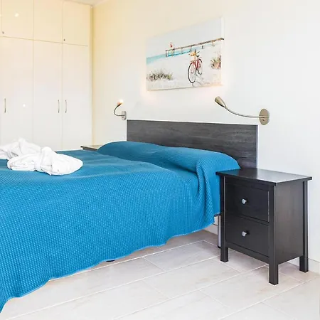 Stunning Apartment In Puerto De La Cruz With Outdoor Swimming Pool, Wifi And 1 Bedrooms